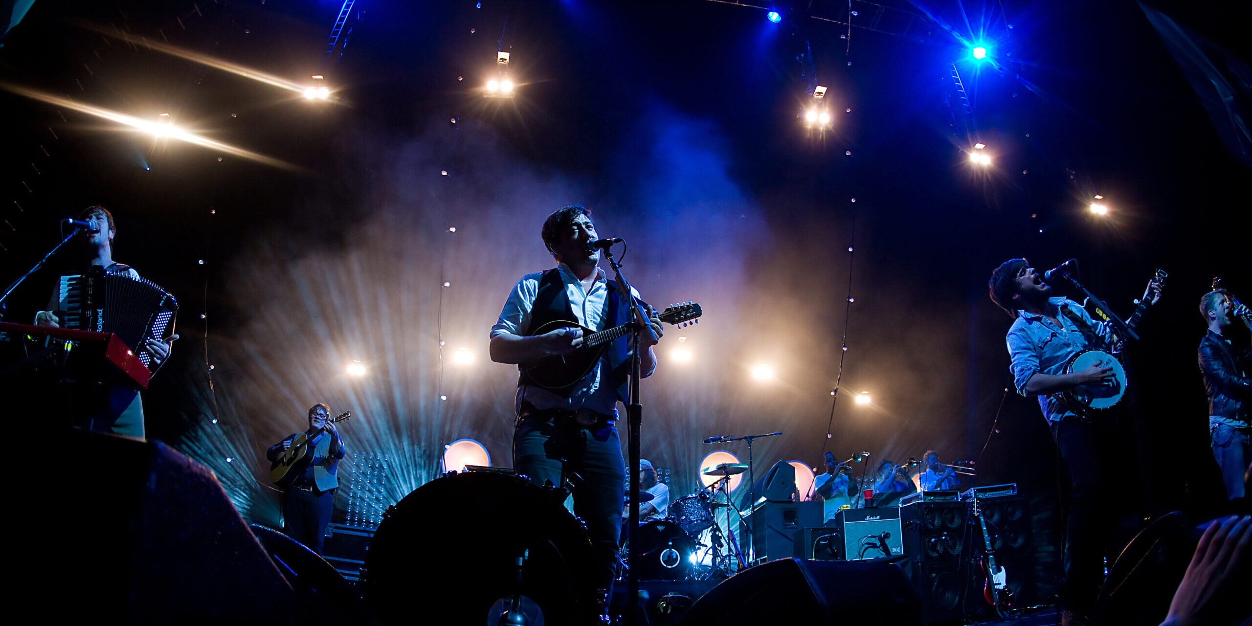 I Mumford & Sons suoneranno il 19 novembre all'Unipol Arena di Bologna (Locanda dell'Orsa - Dreamstime)
