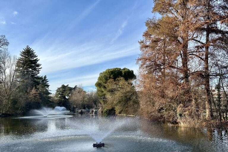 Uno scorcio dei Giardini Margherita dove ha luogo le Serre d'Estate